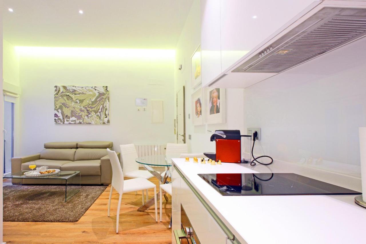 Prado Suite Madrid Kültér fotó