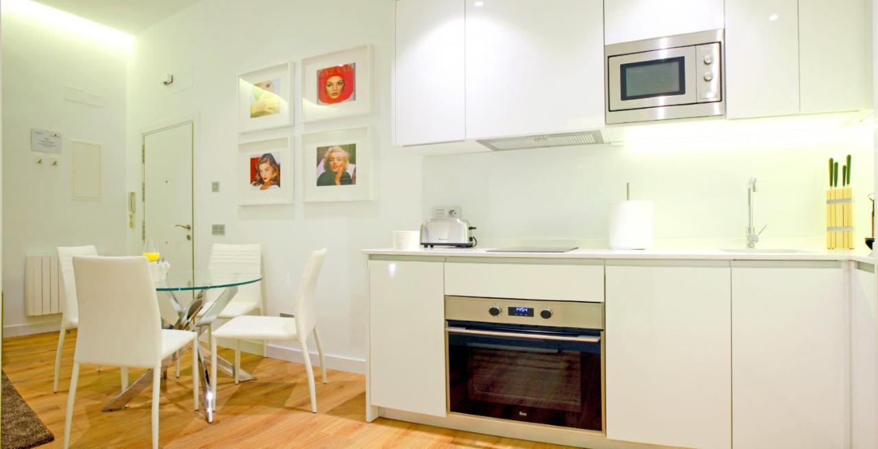 Prado Suite Madrid Kültér fotó