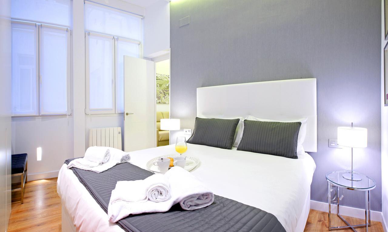 Prado Suite Madrid Kültér fotó
