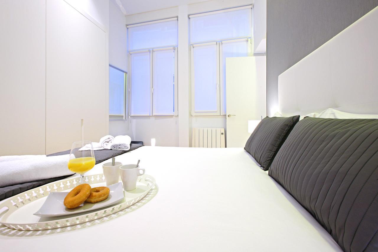 Prado Suite Madrid Kültér fotó