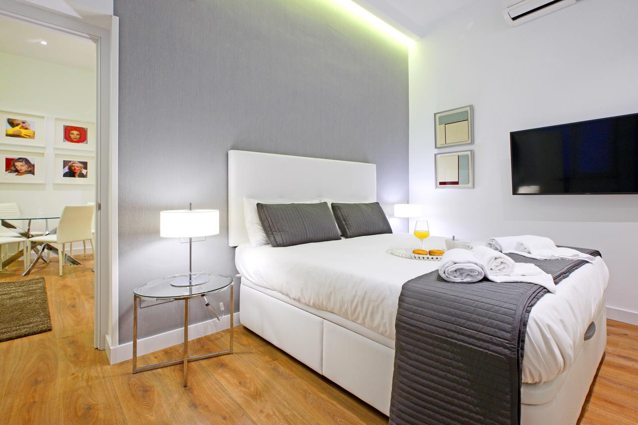 Prado Suite Madrid Kültér fotó