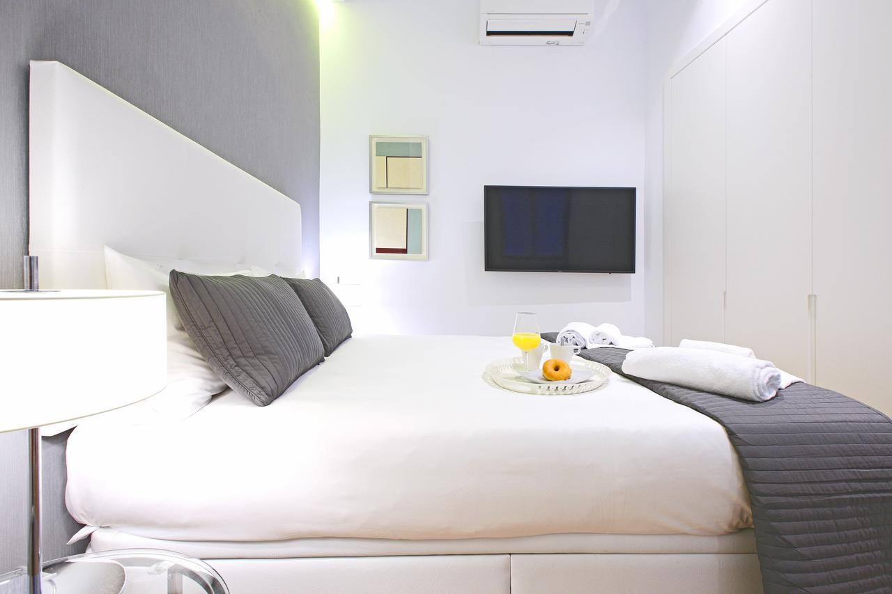 Prado Suite Madrid Kültér fotó