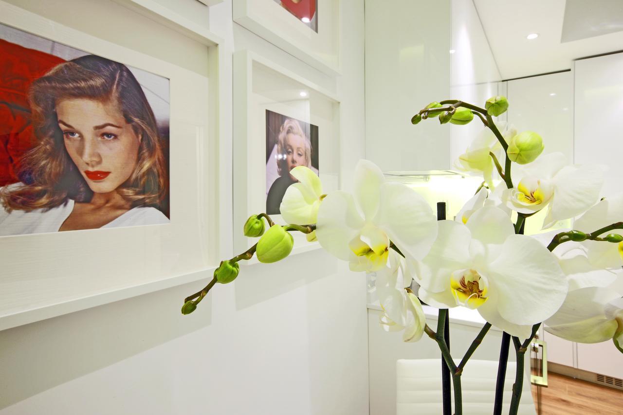 Prado Suite Madrid Kültér fotó